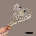 Pince à cheveux papillon dorée avec strass et perles, grand clip en métal de 11cm - 100# Papillon en Strass