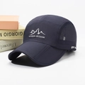 Schnelltrocknende dunkelblaue Outdoor-Kappe mit Mesh-Einsätzen und UPF 50+ Schutz - Verstellbar / Marineblau