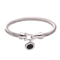 Silbernes Kabelarmband mit schwarzem Anhänger und römischen Ziffern Details - Mit schwarzem römischen Ziffernanhänger / B207 Silber (Stahlfarbe)