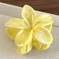 Elegant cream yellow frangipani hair claw clip with white marble pattern resin finish - 8cm / Yellow