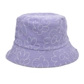 Dettaglio di cappello a secchiello viola chiaro con ricami floreali bianchi e trapuntatura - M(56-58cm) / Viola Taro