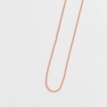 Nahaufnahme der roségoldenen Kugelkette mit polierter, glatter Metalloberfläche - Verstellbare Kordelzug-Perlenkette / Roségold