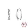 Aros minimalistas de plata esterlina S925 con forma de U retorcida en plata pulida - Plata 925 / Platino - Estilo 1