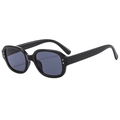 Retro ovale schwarze Sonnenbrille mit silbernen Nieten und dunklen Gläsern für den Alltag - Glänzend Schwarz Grau (C01)