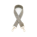 Détail d'une bandoulière tissée à motifs géométriques avec des mousquetons dorés chic - Quincaillerie Dorée / Bleu Lac