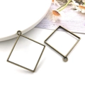 Set of two square bronze alloy hollow frames for DIY epoxy resin jewelry pendant making - Large Square (13512) / 44x47mm / Bronze