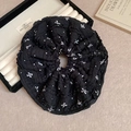 Chouchou en dentelle noire avec motifs de nœuds blancs et pois sur un tissu texturé - 70# Nœud Noir Pois Bordure Dentelle (HH3984)