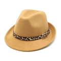 Detail view of camel wool jazz hat featuring leopard print band and gold metal buckle - M (56-58cm) / Camel