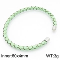 Bracciale aperto in pelle intrecciata verde chiaro con punte in argento e 60x4mm - Cordino in Pelle Verde Chiaro Estremità in Metallo Argentato (KB184170-KLHQ)