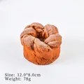 Τεχνητό μοντέλο ψωμιού μπριός PU 12x8cm με ζάχαρη άχνη για διακόσμηση αρτοποιείου - Ψωμί κορμός καρύδας