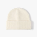 Gorro de punto de canalé en color crema con ala ancha doblada para mujer invierno - Talla única / Blanco (24B046)