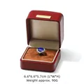 Portagioie in pelle PU rosso scuro con anello con pietra blu a forma di cuore - Scatola per anelli (Scatola per gioielli in pelle PU con cupola e targhetta dorata) / Borgogna