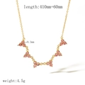Halskette aus 18 Karat vergoldetem Edelstahl mit rosa Kristallblumen-Anhänger - Rosa Dreifach Strass Klee Design (TN3376-PK)