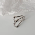 Irregular flowing lines S925 sterling silver ring in bright metallic silver finish - 925 Silver / White Gold (Single)