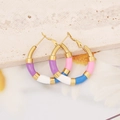 Pendientes de aro de acero inoxidable con esmalte de colores y base dorada brillante - Colorido