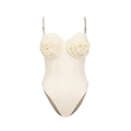 Detalle de elegantes aplicaciones de rosas 3D en un bañador de una pieza crema con tirantes - S / Bañador Blanco de Tirantes Finos