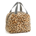 Isolierte Plüsch-Lunchtasche mit Leopardenmuster und schwarz-weiß gestreiften Griffen - Leopardenmuster