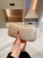 Elegante bolso de fiesta champagne con cierre de perlas y cristales para bodas y eventos - Oro Champaña (214)