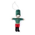 Décoration de casse-noisette en tissu vert et rouge avec détails dorés festifs - Chapeau Vert Manteau Vert