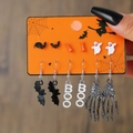 Halloween Ohrring Set mit schwarzen Spinnen, Fledermäusen und Geistern aus Harz - Besen Und Totenkopfhand Kollektion (E1422-1)