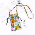 Mini borsa a tracolla floreale con coulisse e dettagli in perline di legno - Texture Verde Viola