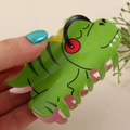 Niedliche grüne Dinosaurier-Haarklammer mit rosa Zähnen aus Acetat für Damen-Styling - Grünes Krokodil