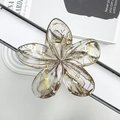 Elegante molletta per capelli a fiore in acrilico con texture dorata e design d'arte - 8 cm / Caffè Chiaro Trasparente Filo d'Oro