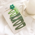 Set de cuatro pinzas para el cabello con flores verde aguacate y clips sencillos - Set de 4 piezas / Green System