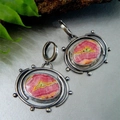 Elegant red enamel and rhodochrosite oval drop earrings in antique silver finish - S405 Pink Texture