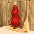 Mini albero di Natale in feltro rosso con luci LED, stella dorata e base in legno - Albero di Natale Illuminato / Rosso