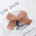 Brown fuzzy felt ribbon bow hanging ornament for Christmas tree decor, size 16.5x11cm - Teddy Fleece / Khaki