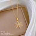 Vue détaillée du pendentif flocon de neige en zircone, poids 3,4g, longueur 40+5cm - Pendentif Flocon de Neige(F142)