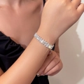 Elegante pulsera de varias filas con circonitas brillantes en acabado plateado - Estilo A Pulsera De Plata / Plateado