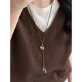 Collier avec pendentif cheval en bois rétro, corde tressée et accents d'étoiles en métal - Collier-Café