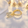 Gold-plated S925 silver hoop earring with letter M pendant and micro-paved zircons - Letter M (Gold)