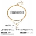Collier trois rangs en acier doré avec pendentifs croix et zircon carré brillant - Style Pendentif Croix Triple Couche et Strass Carré (JDN2407046-11) / Or