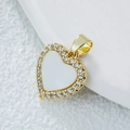 Pendentif cœur doré avec incrustation blanche et bordure en zircons scintillants - Cœur-Nacre Blanche
