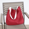 Sac fourre-tout en toile rouge avec bandoulière blanc cassé et bouton pression - Rouge