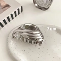 Sleek 7cm silver liquid metal butterfly hair claw clip with minimalist wave design - Streamlined Wave / 7cm / Silver