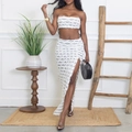 Set due pezzi in maglia crochet bianca con top corto a fascia e gonna lunga con spacco - S / Bianco
