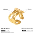 Anello aperto a onde ampie in acciaio inossidabile placcato oro da 3,6g - Superficie Ampia Cava A Onde (NB-R24310)