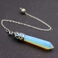 Sechseckiges Opal-Pendel mit versilberter, hohler Fassung und feiner Metallkette - Hohlkette / Opal
