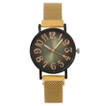 Montre quartz pour femme avec cadran vert soleil et bracelet en maille dorée - Or