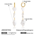 Dettaglio di orecchini in acciaio oro 18K con perle barocche e misure del prodotto - Stile Cerchio con Perla Barocca (JDE0307052)