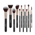 Flachbild von 12 schwarz-roségoldenen Make-up-Pinseln mit braunen Fasern auf weißem Grund - OPP-Beutel / Schwarz & Gold