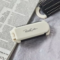 Mini piastra per capelli portatile bianco crema con piastre riscaldanti nere - Stile di base / crema