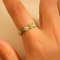Bague vintage en acier inoxydable avec motif marguerite en émail blanc et vert - Style Marguerite Verte Blanche Fraîche (WG-1227)