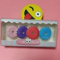 Lot de gommes mignonnes en forme de beignets roses, violets, rouges et bleus - Série Donut