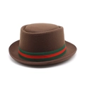 Sombrero Pork Pie de fieltro de lana marrón café con banda de rayas verdes y rojas - M (56-58cm) / café