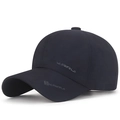 Casual zwarte sneldrogende honkbalpet met zilveren KAIRUI-logo en gebogen klep - Marineblauw